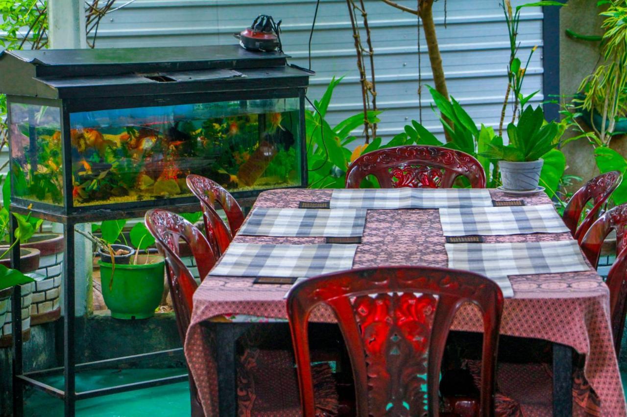 Sigiri Tarushan Home Stay Сигирия Экстерьер фото